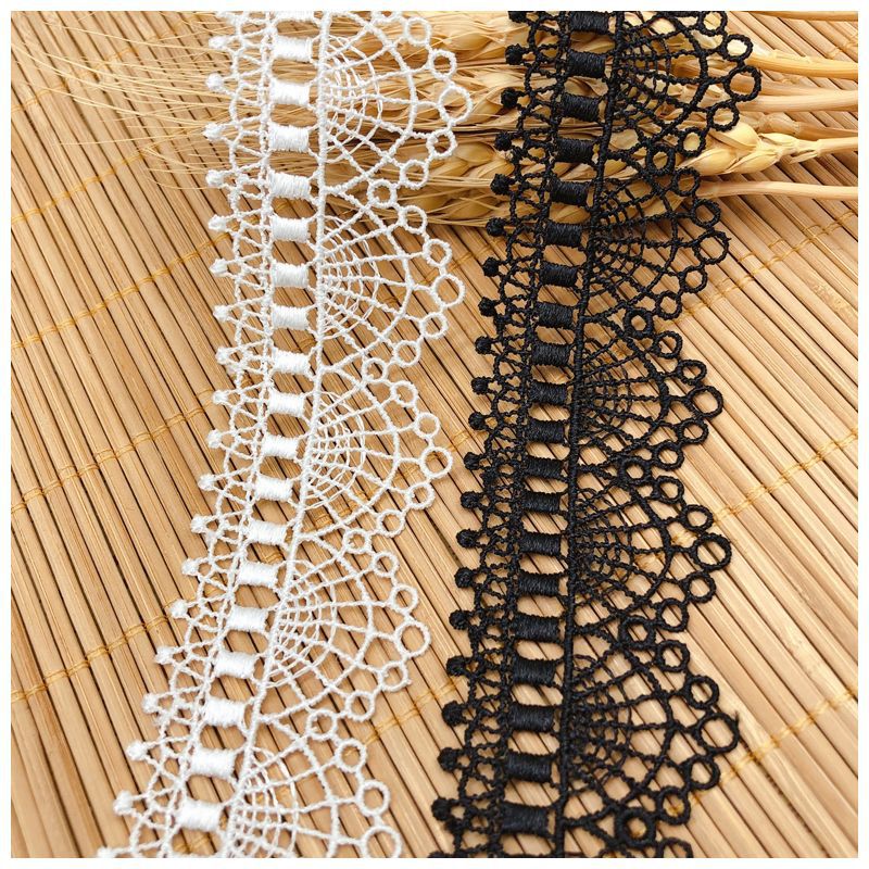 Lace Ribbon Trim - Pyjamas en broderie creuse, chaîne de