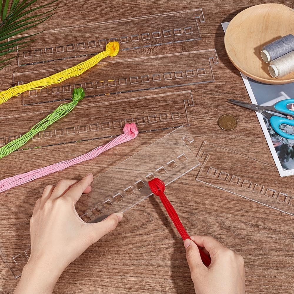 Carte porte-fil pour point de  - Embroidery Embellishments avis et prix