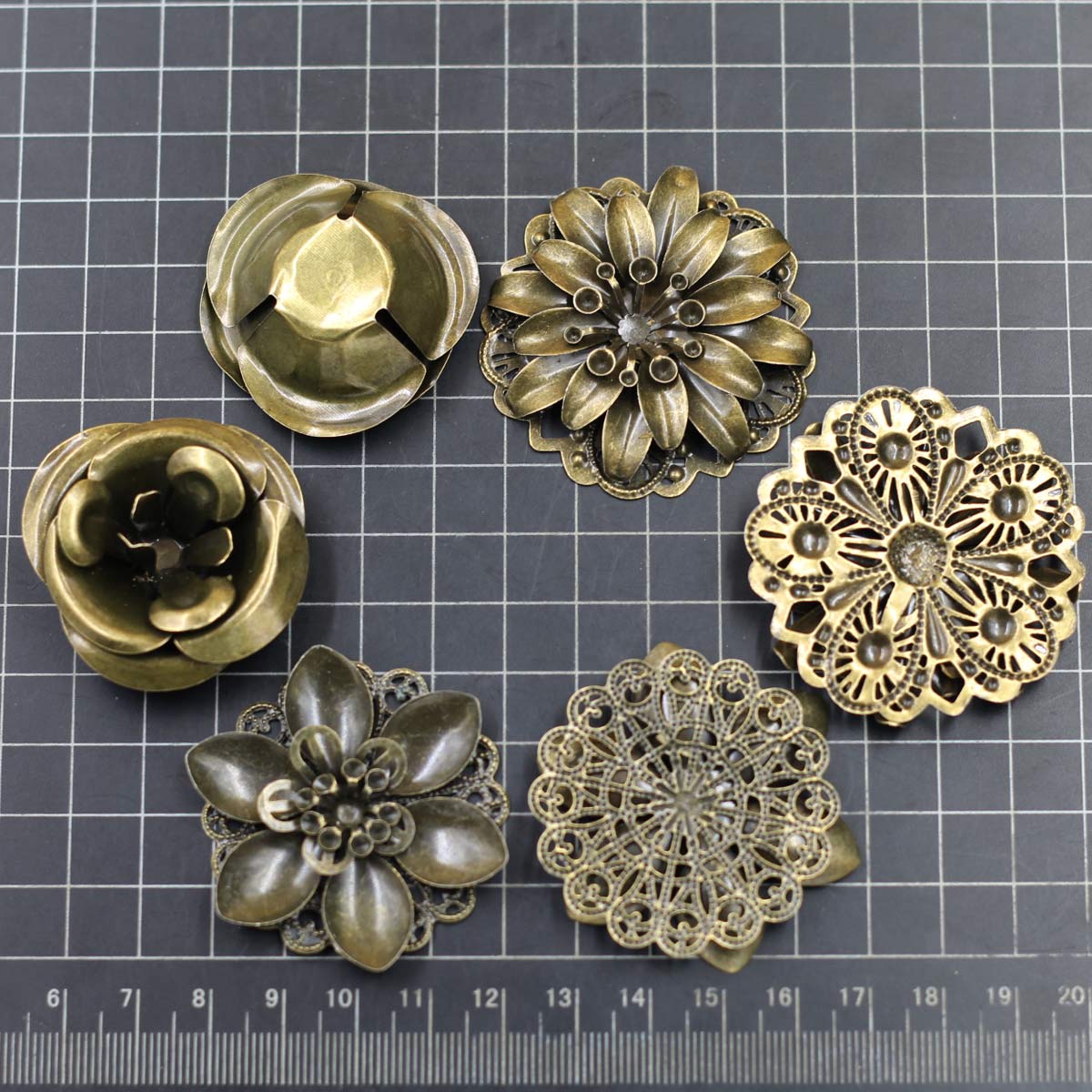 Combinaison d'embellissements  - Embellish Craft avis et prix