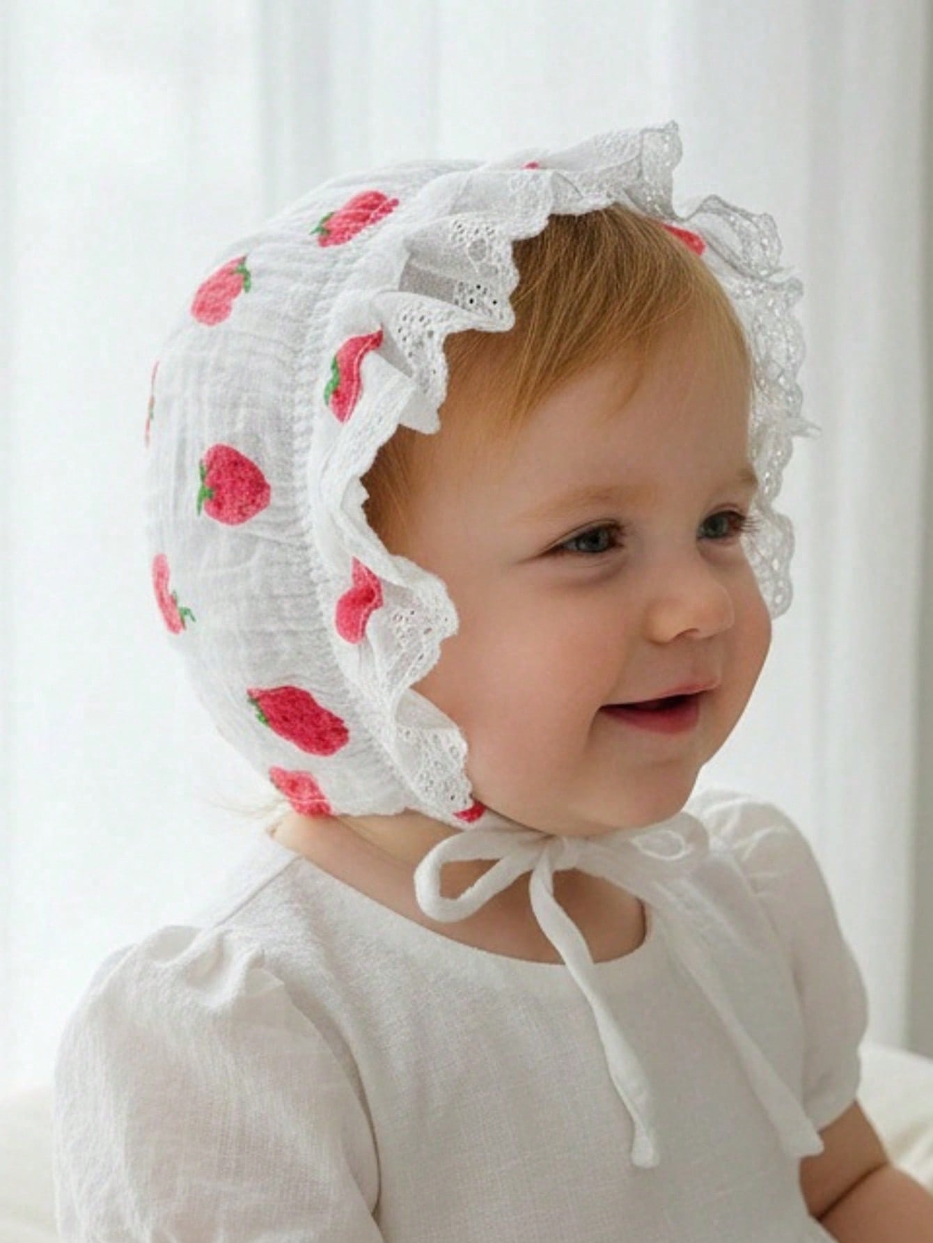 1 pièce Bonnet bébé vintage en - Embroidery Embellishments avis et prix