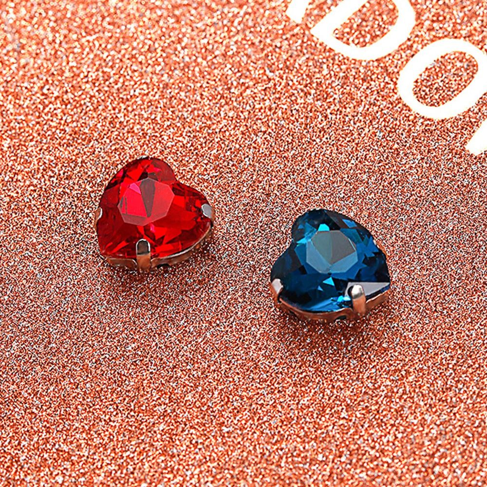 Lot de 50 strass en forme de c - Sew On Rhinestone avis et prix